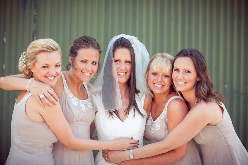 Sussex Bride and Bridesmaids