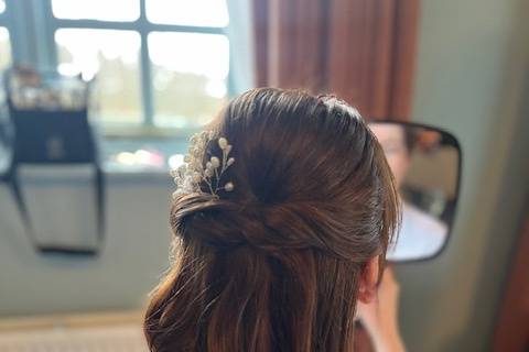 Bridal hairstylist in Surrey