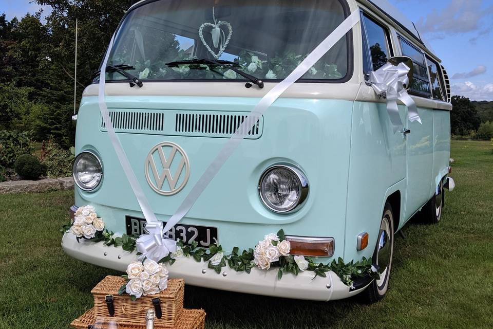 Minty the wedding bus