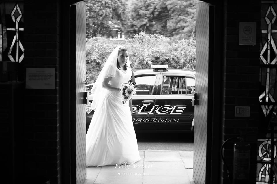 Bride arriving at church