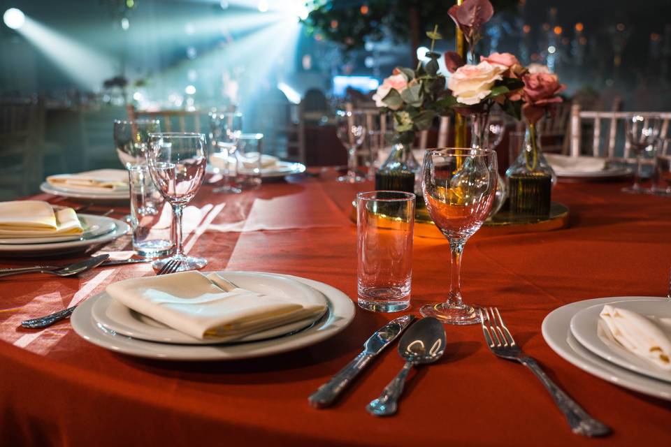 Crockery Cutlery Set Up