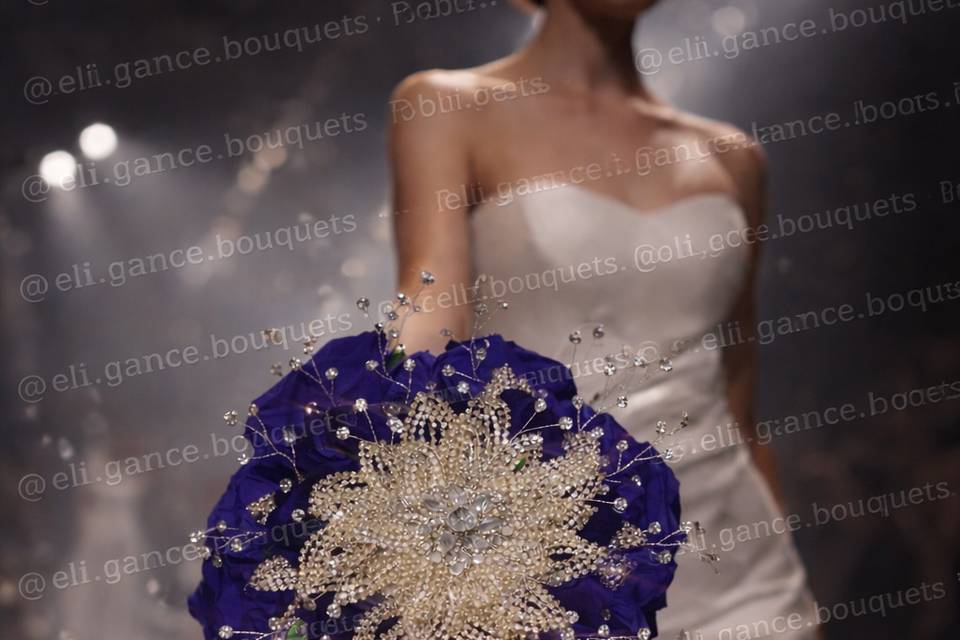 Large Royal Blue Majesty