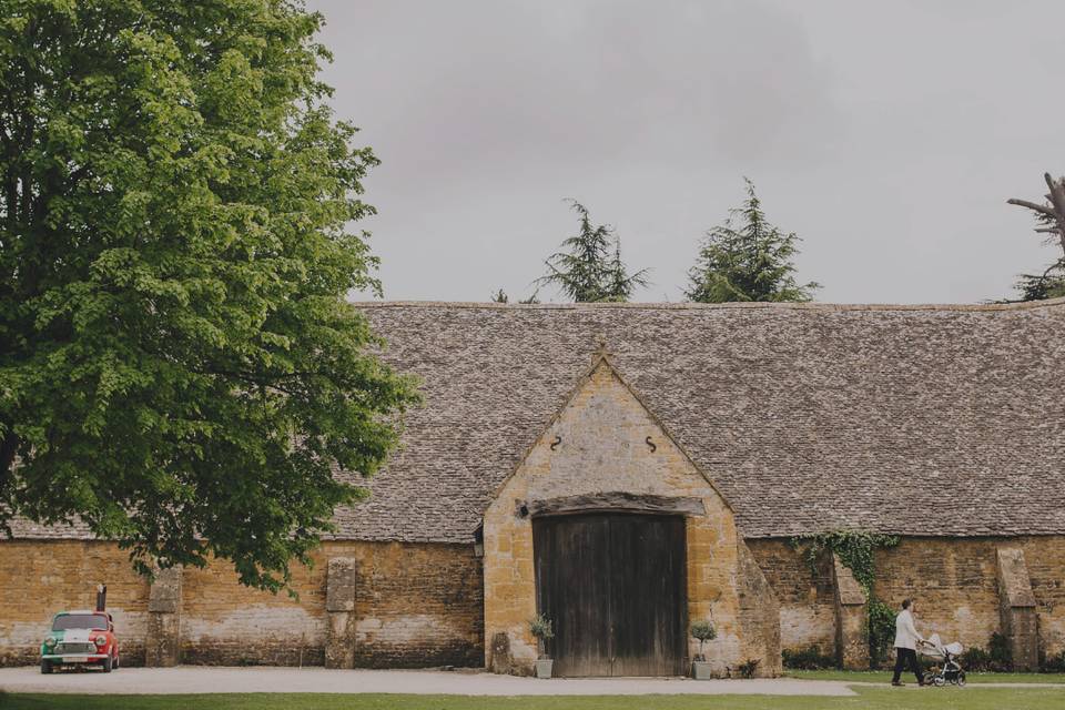 Tithe barn Stanway, Cotswolds