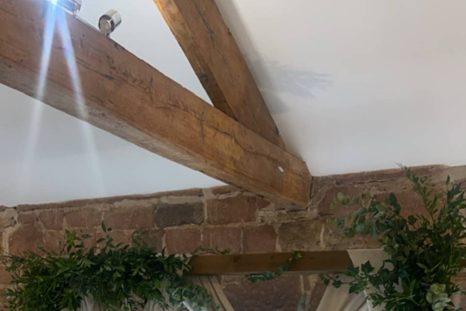 Rustic arch and top table