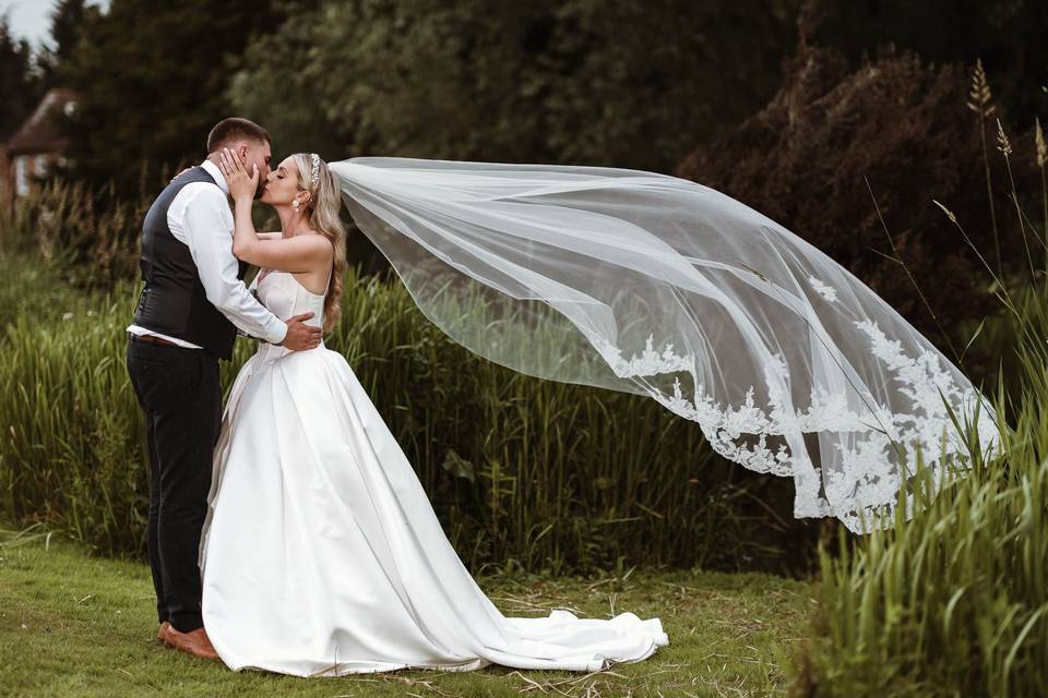 Bride & Groom