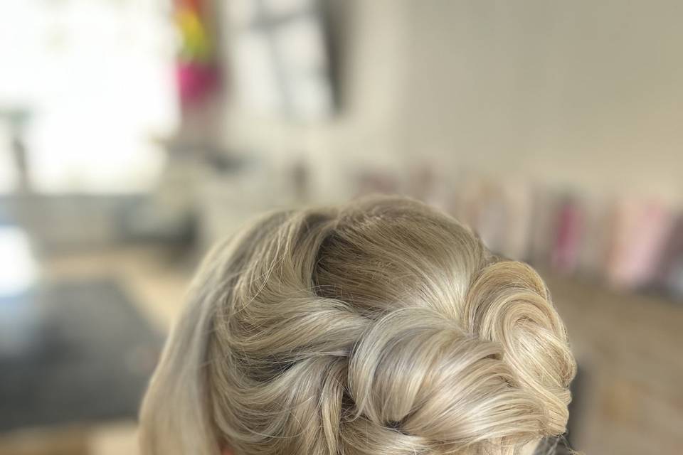Leonie