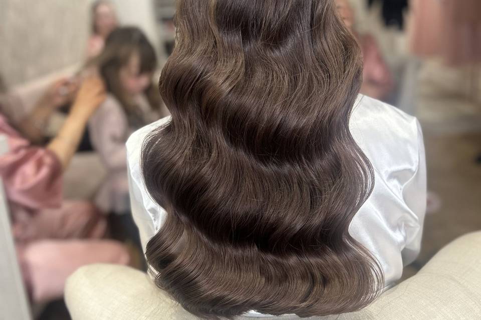 Hollywood wave