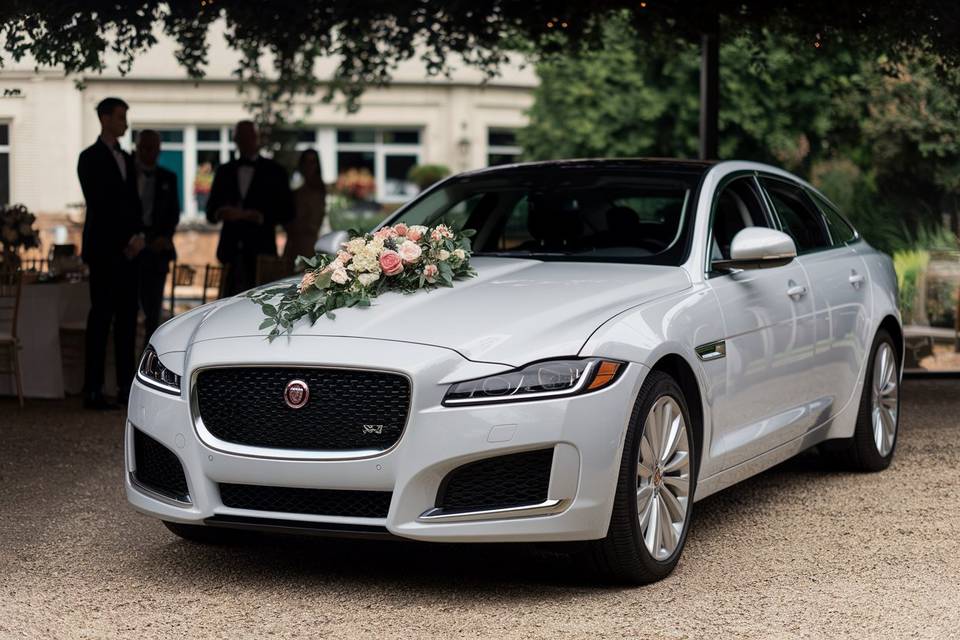 Jaguar XJ for your wedding day