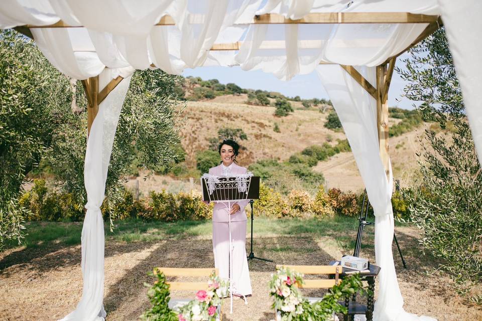 Tuscan wedding in August