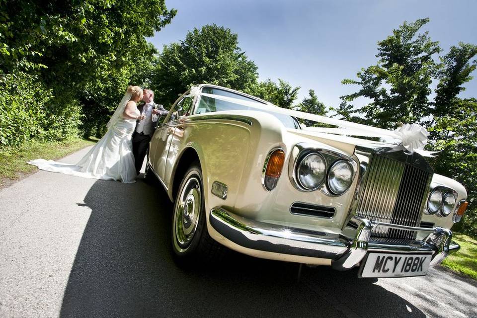 Go In Luxury Wedding Cars