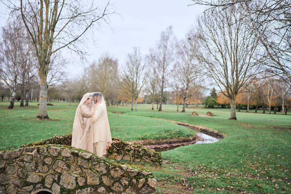 Romantic Outdoor Wedding Portr