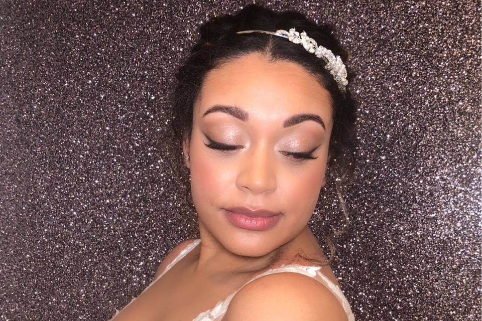 Classic glowing bride