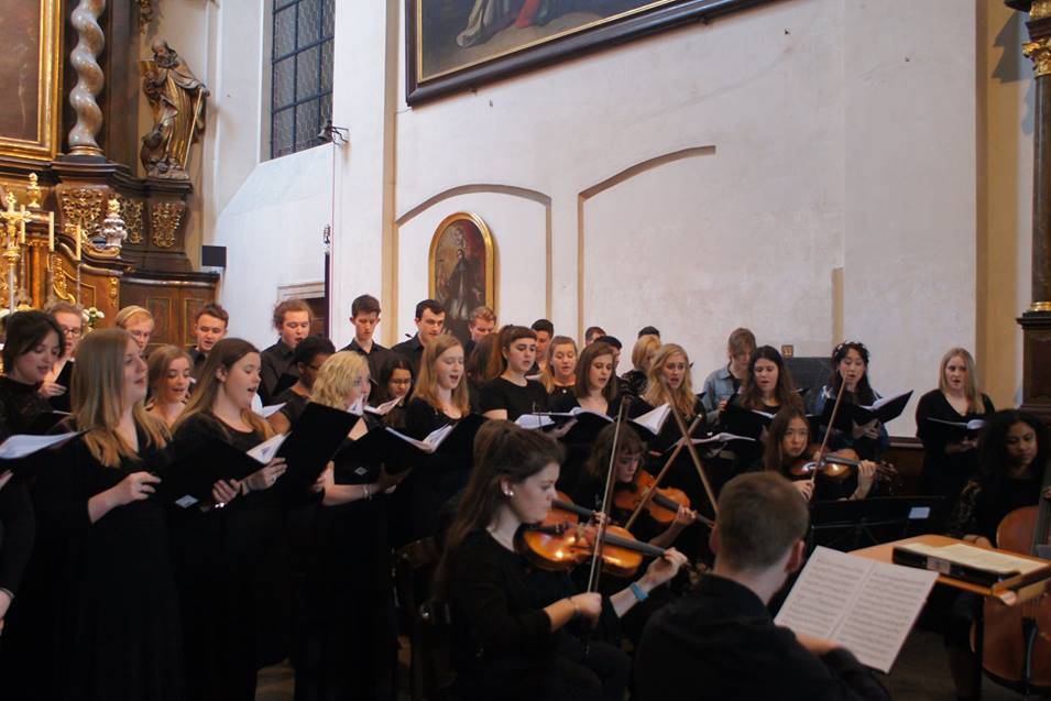 Joint Orchestra and choir