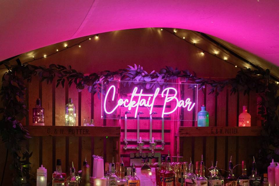 Cocktail Bar