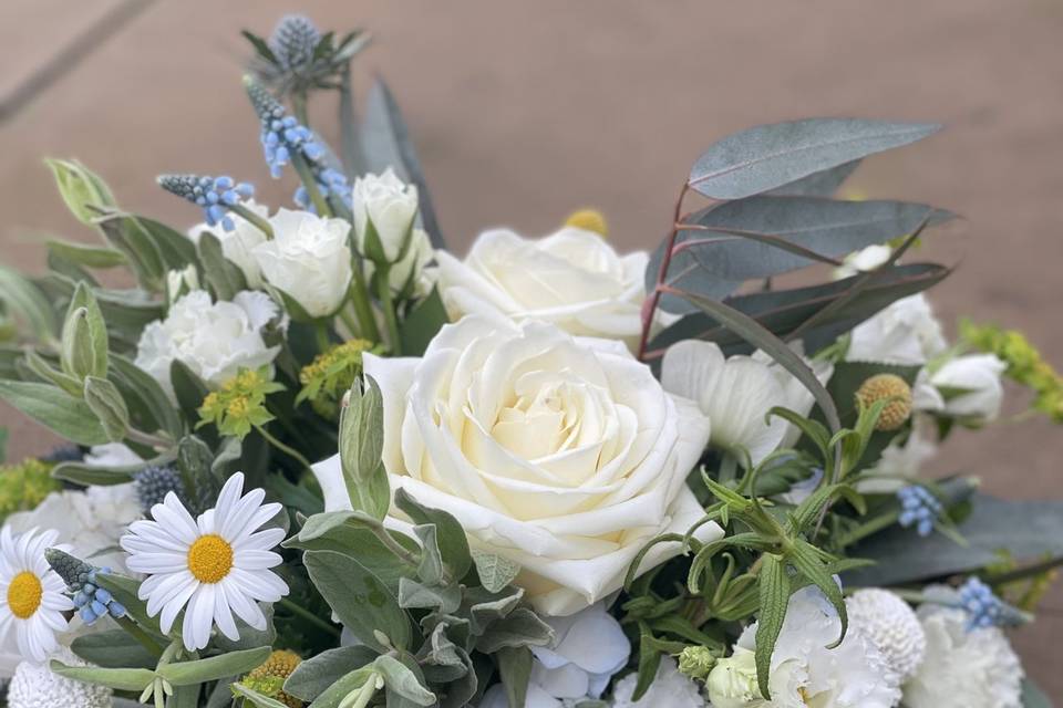 White and blue spring bouquet