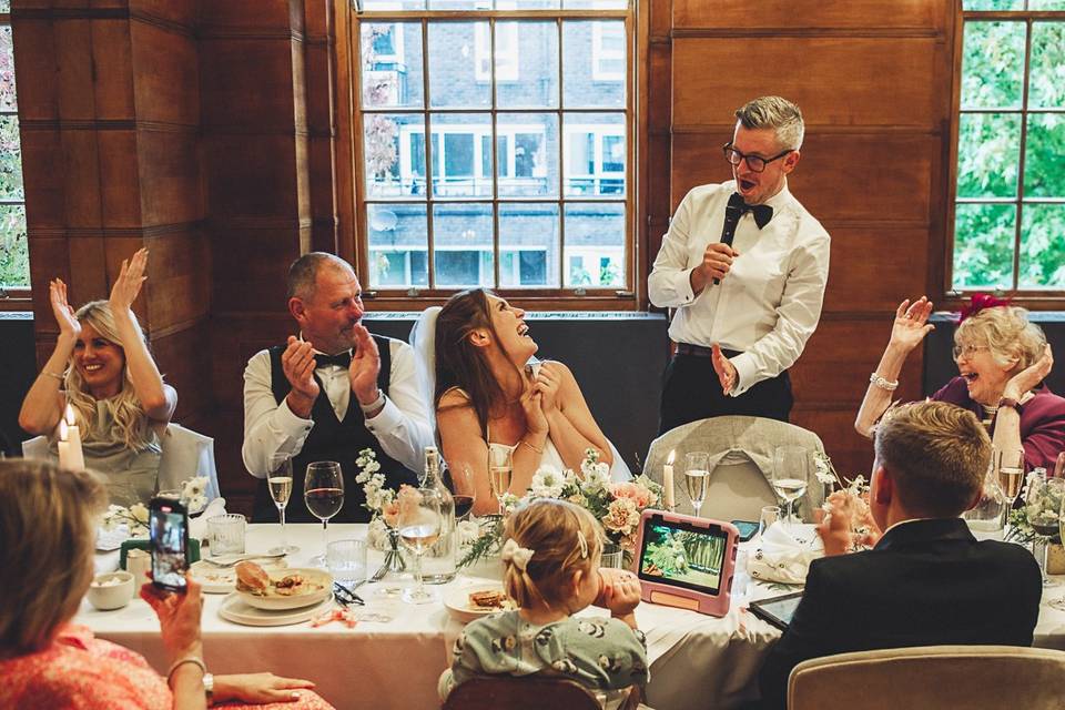 Guest laugh aloud at grooms sp