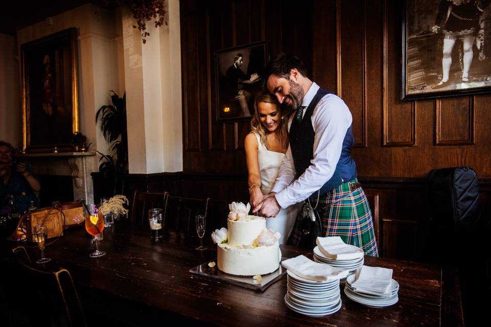 Cake cutting.