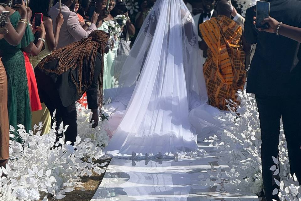 Bridal assistance