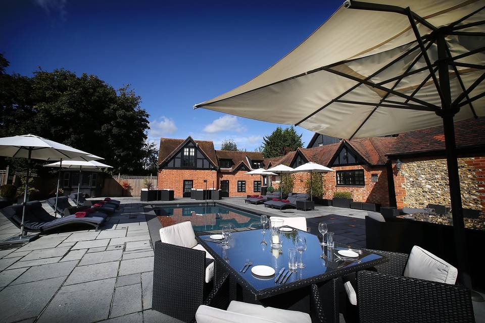 Sanctum on the Green outdoor swimming pool