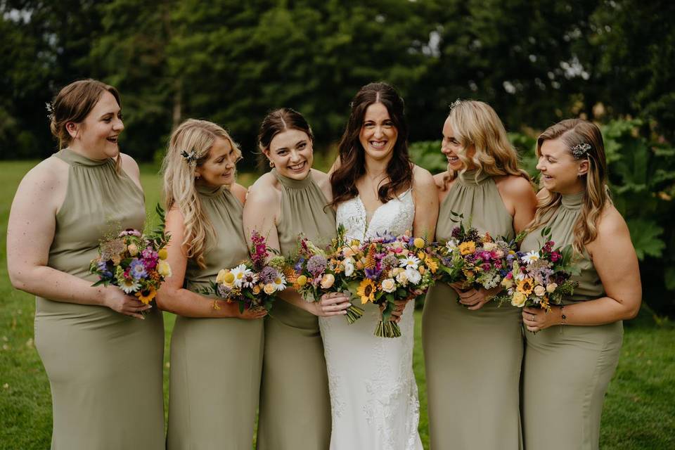 Bride and Bridesmaids Bouquets