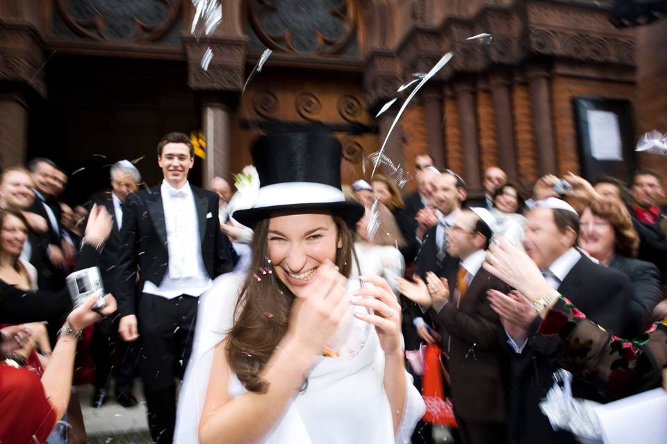 Confetti jewish wedding