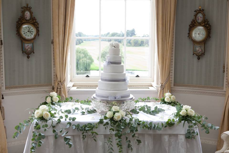 Cake and flowers