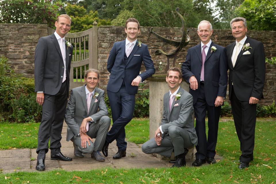 Grooms men