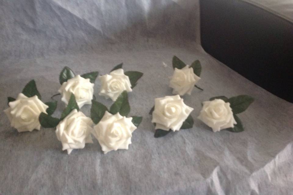 Wedding flowers handtie £65