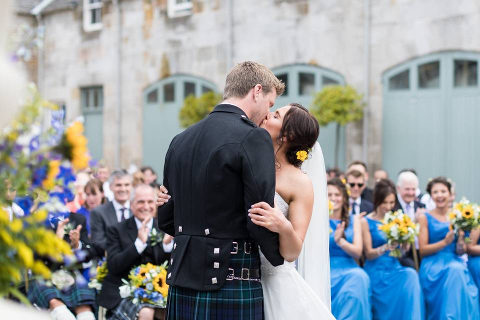 Dundas Castle Courtyard Ceremony