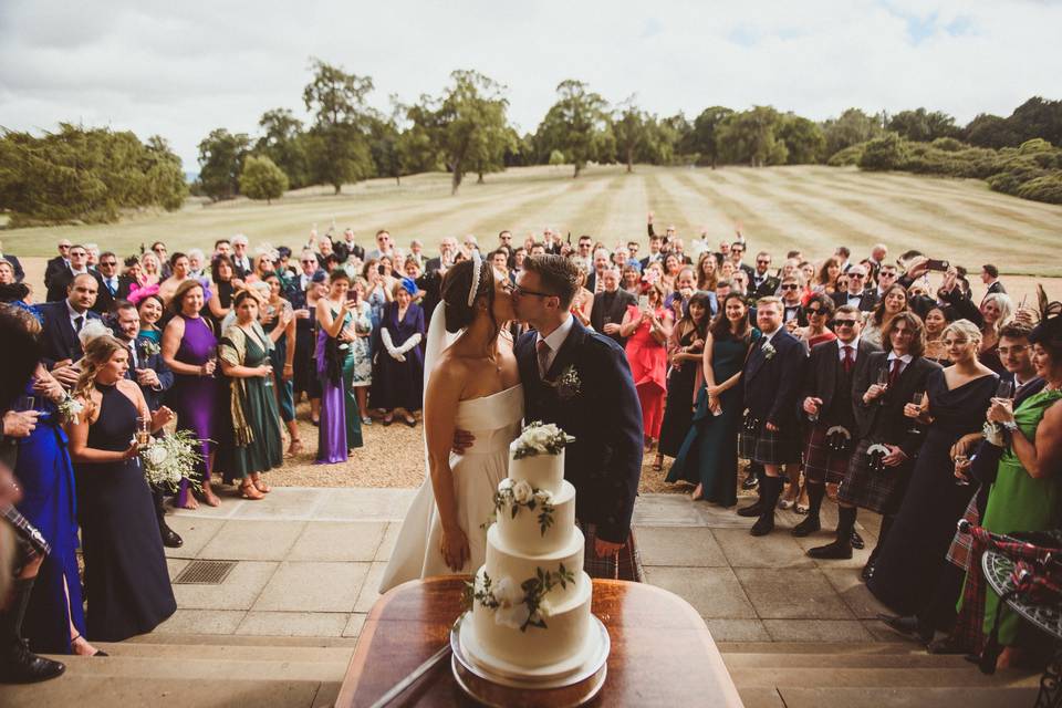 Cake cutting