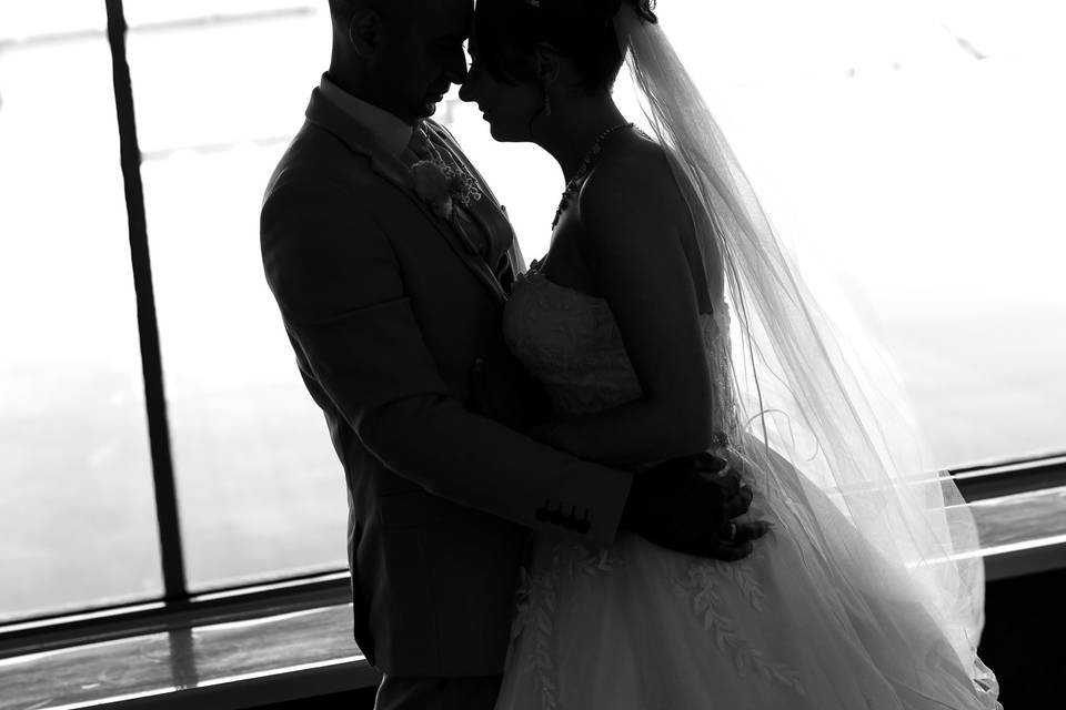 Wedding couple silhouette