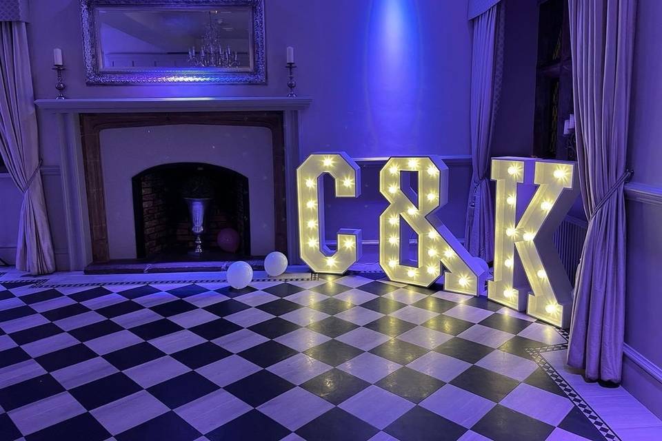Personalised light-up initials