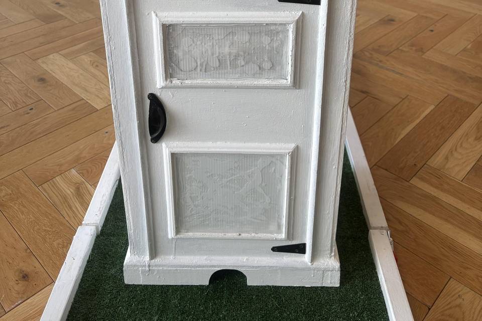 Hole 9 - audio guest book!