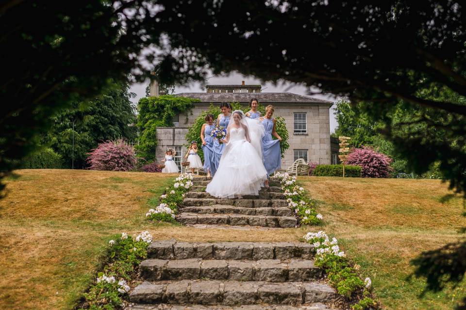 Back steps down to ceremony