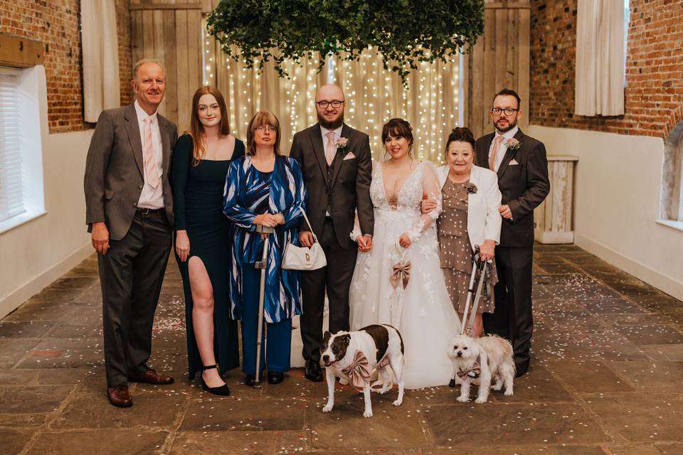 Dog friendly wedding