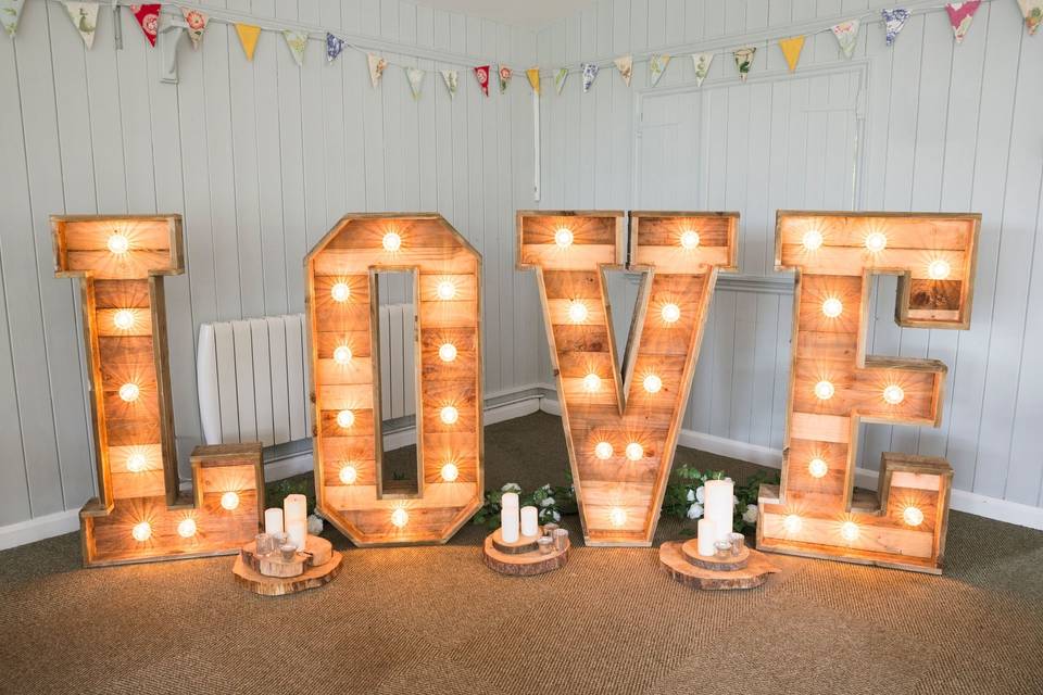 Decorative Hire Definitive Weddings & Eventz 20