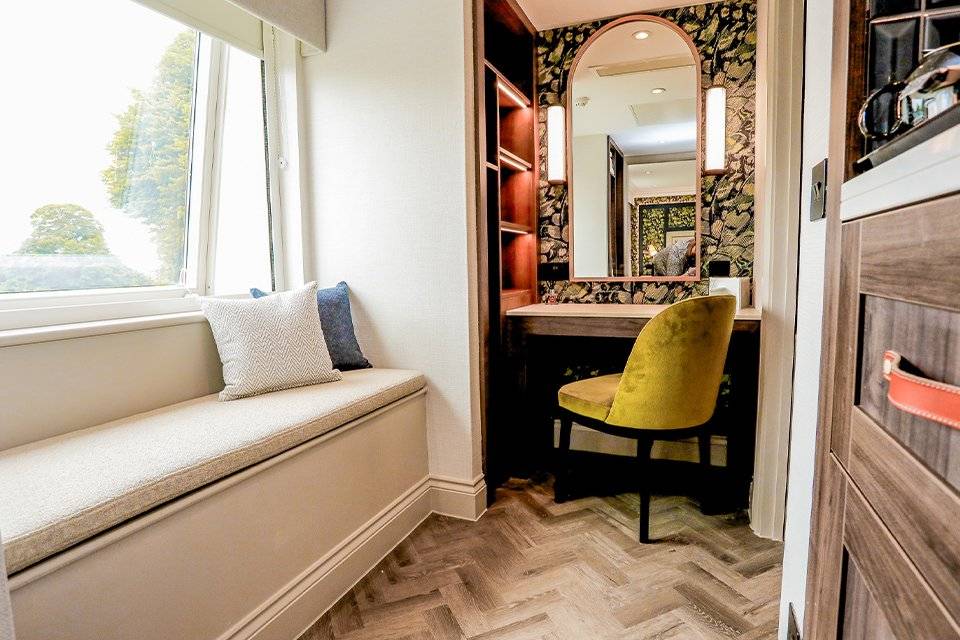 Signature Suite