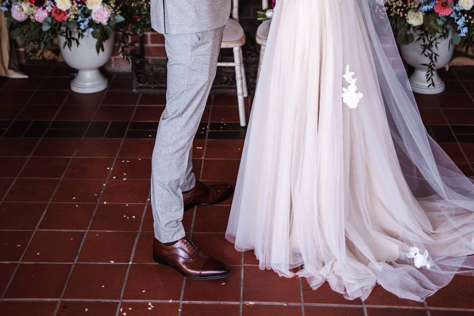 Lighthearted vows