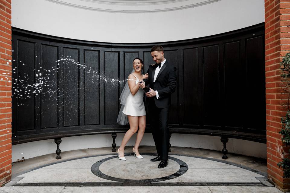 Hunton Park Champagne