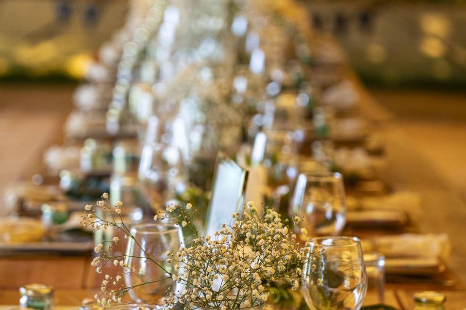 Beautiful table styling