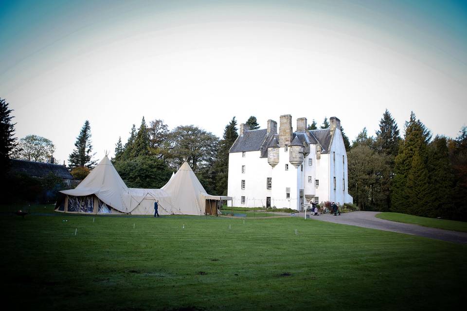 Dream Tipi at Tullibole Castle