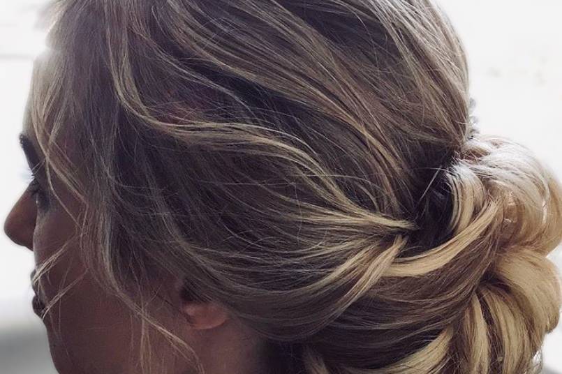 curly updo