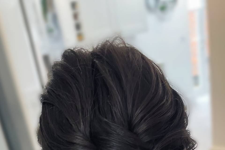 textured updo