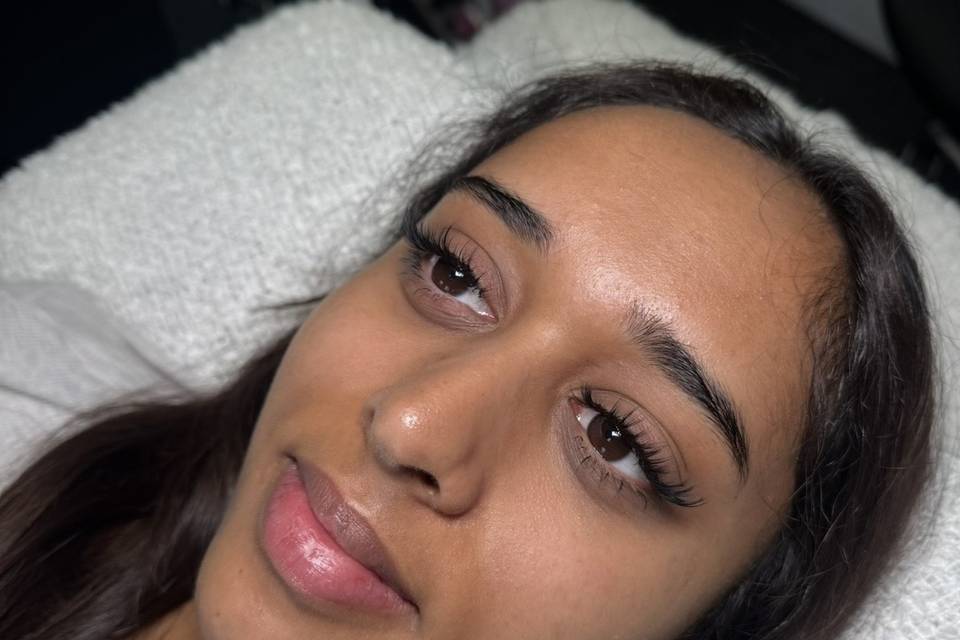 Hybrid Lash Extensions