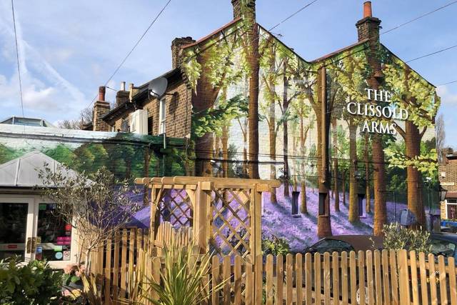 Clissold Arms