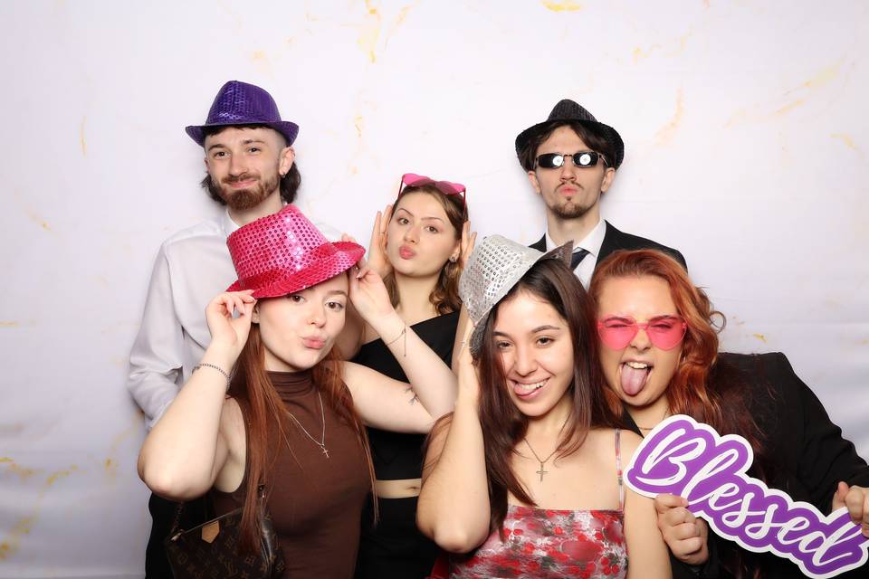 Professional photo booth