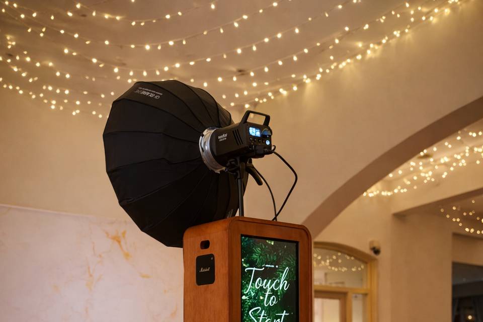 Luxury photo booth Bromley