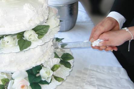 Cutting the cake