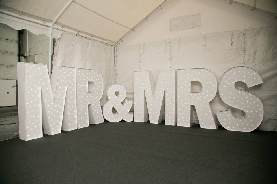 Twinkling Mr(s) & Mrs