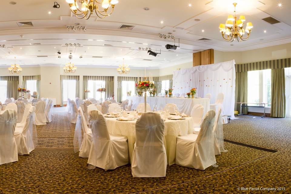 Macdonald Crutherland House dining area